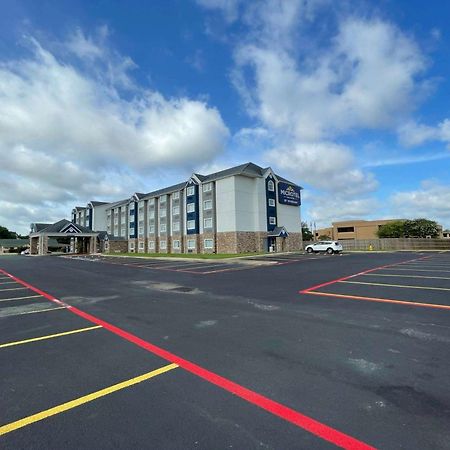 Microtel Inn & Suites By Wyndham Bossier City Exterior foto
