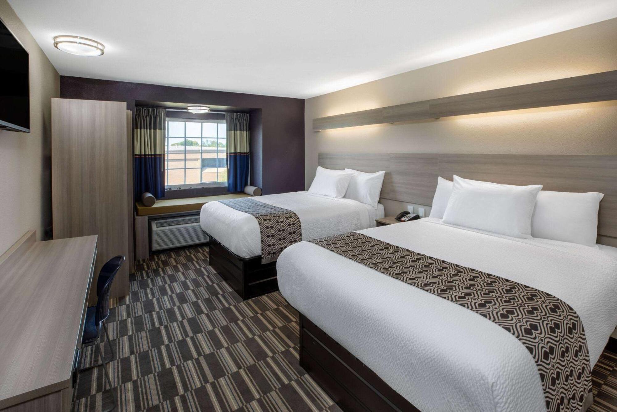 Microtel Inn & Suites By Wyndham Bossier City Exterior foto